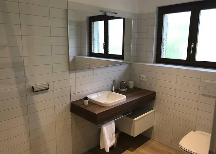 Al Grottino 3* Gambarogno